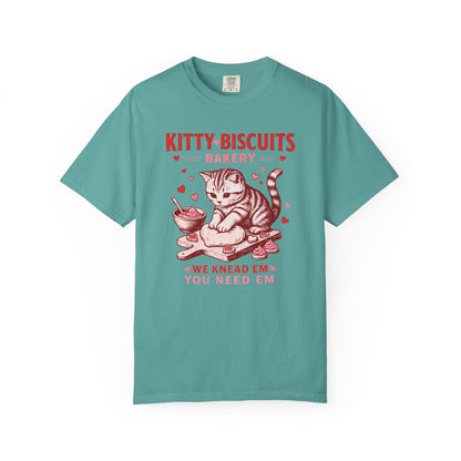 Valentines Cat Comfort Colors Shirt Kitty Biscuits Bakery T-Shirt Funny Vday Cat Lover Tee Cute Kitten Baking Cookies Love Tshirt Girlfriend