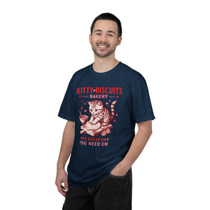 Valentines Cat Comfort Colors Shirt Kitty Biscuits Bakery T-Shirt Funny Vday Cat Lover Tee Cute Kitten Baking Cookies Love Tshirt Girlfriend