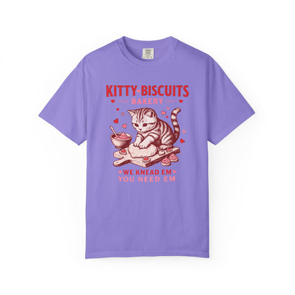 Valentines Cat Comfort Colors Shirt Kitty Biscuits Bakery T-Shirt Funny Vday Cat Lover Tee Cute Kitten Baking Cookies Love Tshirt Girlfriend