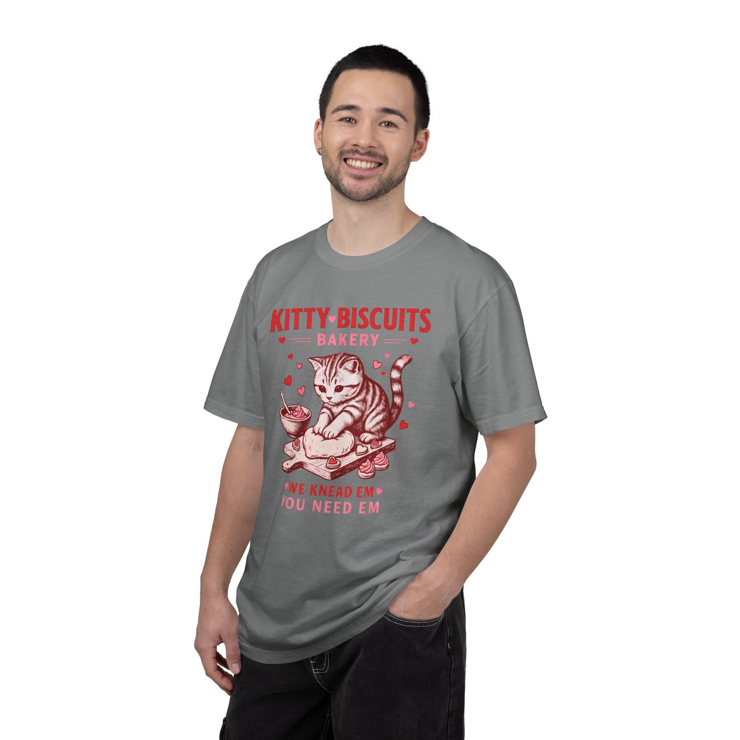 Valentines Cat Comfort Colors Shirt Kitty Biscuits Bakery T-Shirt Funny Vday Cat Lover Tee Cute Kitten Baking Cookies Love Tshirt Girlfriend